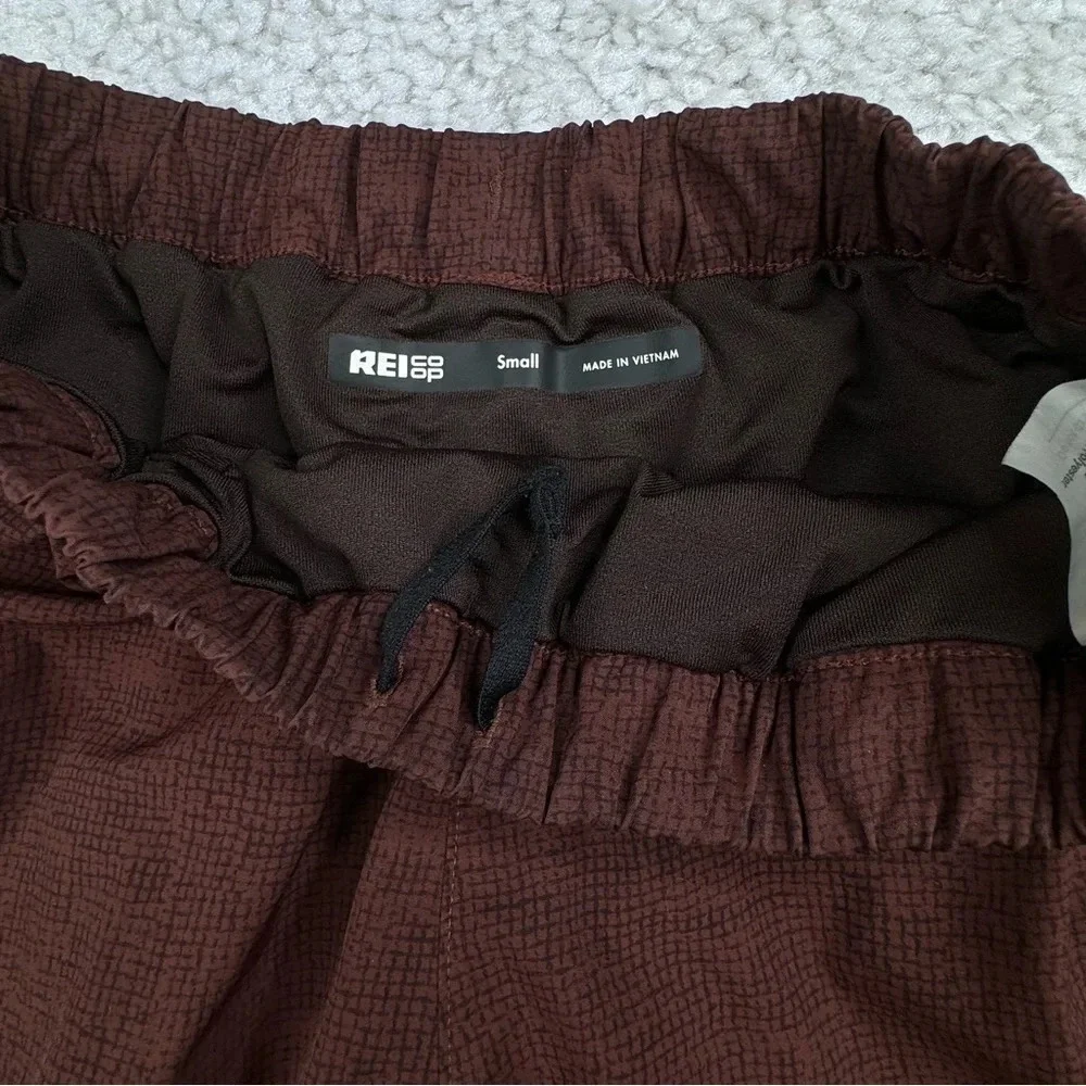 REI Co-op Mens Active Pursuits Shorts with Liner. Hiking Camping Outdoors. Small